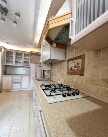 Продам трикімнатну квартиру з індивідуальним опаленням на Пивзаводі - фото 1