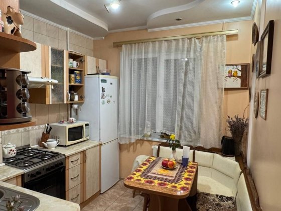 Продаж / Квартира / Киівська , Рівне Рівне