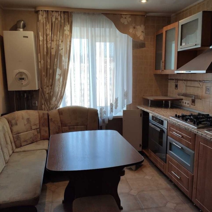 3-кімнатна квартира 74 м.кв. Полтава буль.Б.Хмельнидського 12б - фото 1