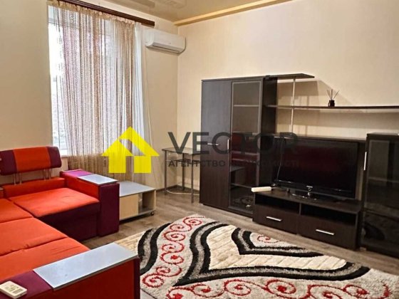 Комісія 0%! Двокімнатна 50 м2 в ЦЕНТРІ, цегляний будинок! Полтава