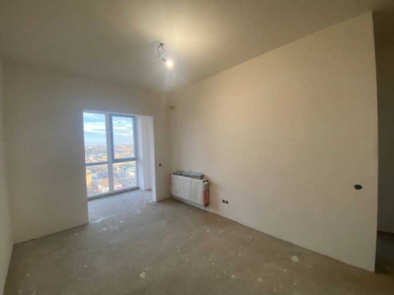 новобудова 1 кім з ремонтом та  з документами Ровно