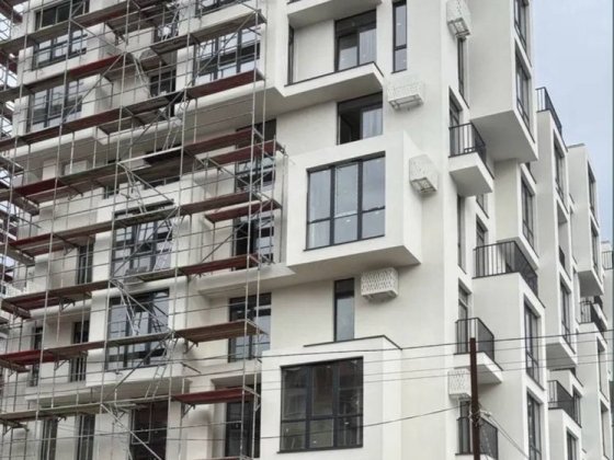 Продаж 1-кім квартири у новобудові В4 / перекступка / газ Ужгород