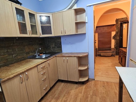 АВТОНОМНА 2кім.кв в р-ні ПЗР з меблями та технікою. Черкаси