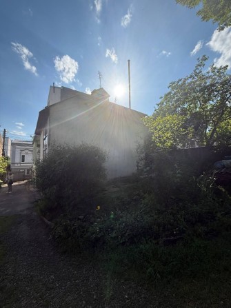 Продається двокімнатна квартира в центрі на Фучика - фото 1