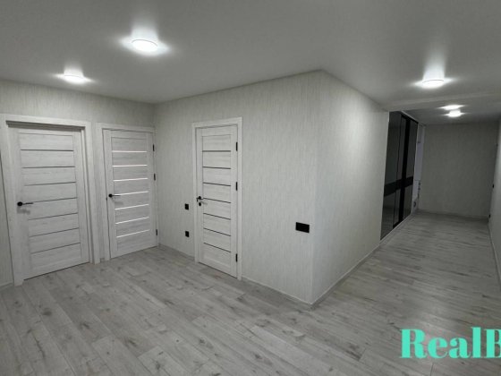 Продаж / Квартира / вул. Степана Дем'янчука , Автовокзал, Рівне Рівне