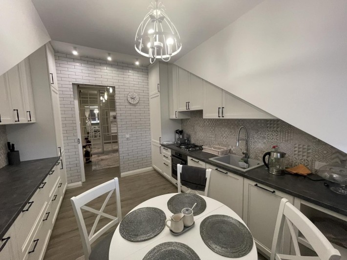 Продаж 2 кімн кв у новобудові з ГАЗОМ - фото 1