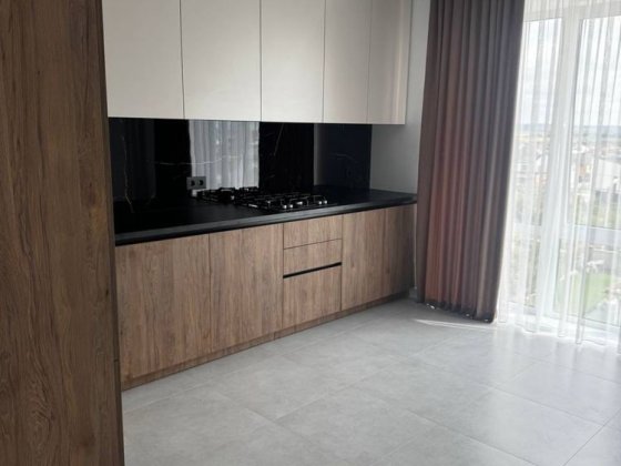 Продам 2-кімнатну квартиру в районі Щасливого Рівне