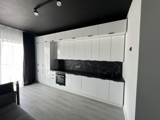 Продаж новоі 1кім квартири, ЖК « Садовий» Ужгород