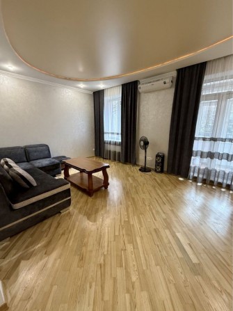 Продам 2 кімнтну квартиру з автономним опаленням вул.Соборна 32 - фото 1