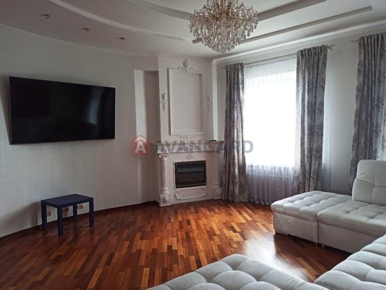 Унікальний будинок! Центр. 130 м2. Автономне опалення! Черкассы