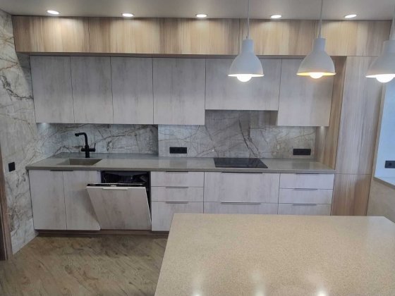 Продаж квартири з ремонтом на Казбеті Черкассы