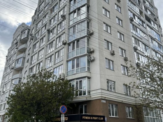 ЦЕНТР! Продам 2 кімн.кв по вул.Милорадовичів Чернигов