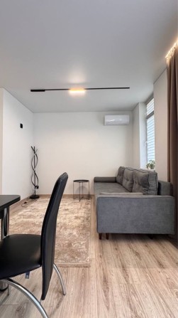 Продаж просторої квартири - фото 1