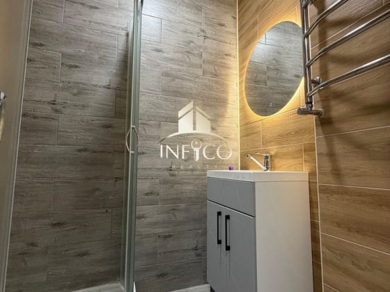 Продаж трикімнатної квартири Черкассы