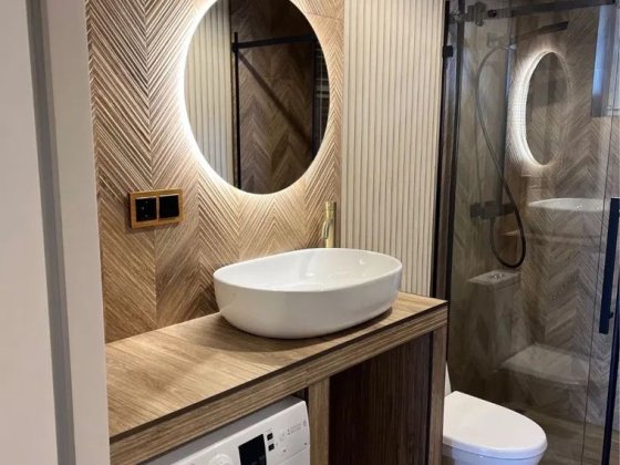 Продаж дизайнерської однокімнатної на набережній | Центр Ужгород