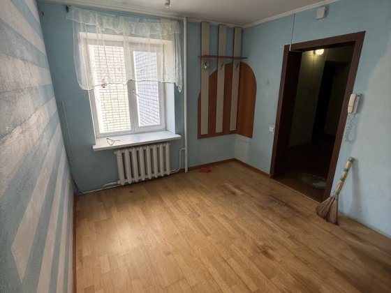 Продам 3х кімнатну квартиру Чернигов