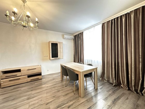 БЕЗ КОМІСІЇ продам 2-кімнатну ЖК Парк Стоун пр.В.Івасюка 2Д, Оболонь Киев