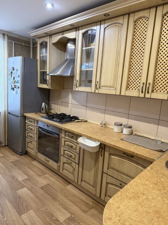 Продам 2-х кімнатну квартиру - фото 1