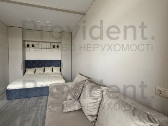 Продаж 1,5-ої квартири з орендарями в новобудові/єоселя Ужгород