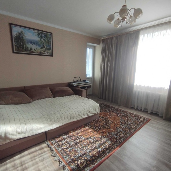 Продам 2 кімнатну квартиру - фото 1