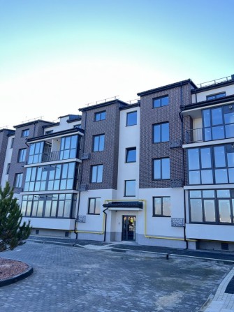 Продаж 4к квартири 103 кв. м на вул. Євгена Патона - фото 1