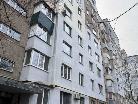 Продається 3-кімнатна квартира район Луначарського Черкаси