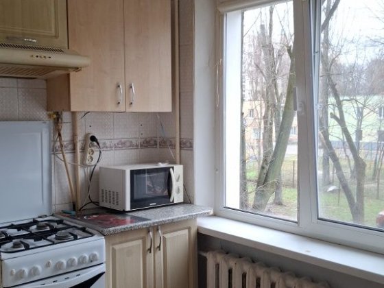 Продаж 1-кімнатної квартири на 2 поверсі, вул. Василя Кучера, 2а Киев