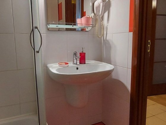 ЦУМ  1 ком .в центрі. СВІТЛО НЕ ВИМИКАЮТЬ Чернигов