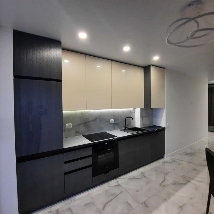 Євродвушка видова. Центр міста, новобудова. - фото 1