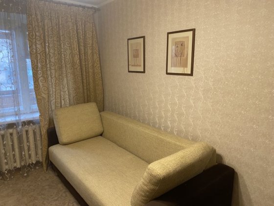 Продаж 2 к.кв-ри м.Лук*янівка-10 хв.пішки вул.Деревлянська(Якіра) Київ