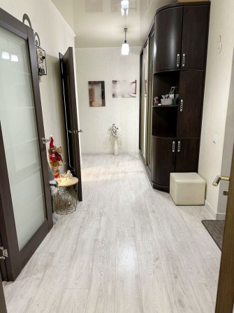 Продам 2-х кімнатну квартиру по вул. Старобілоуській 61Б - фото 1