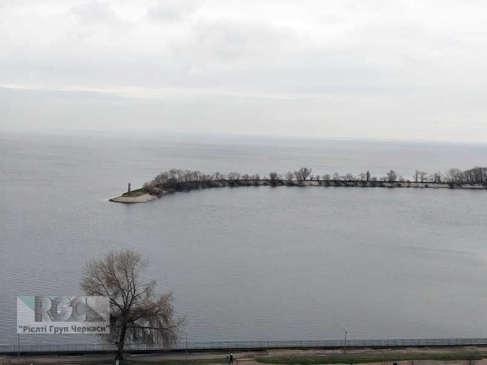 Продаж 1-но кімнатної квартири на Козацькій, 9 — вид на Дніпро - фото 1