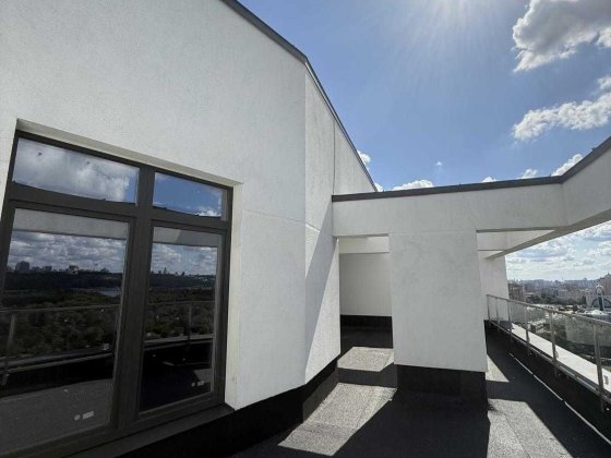 Продаж видовий пентхаус  ЖК Русанівська Гавань Генератор 3 поверхи Киев