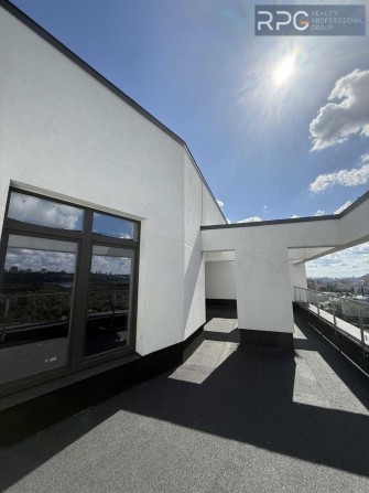 Продаж видовий пентхаус  ЖК Русанівська Гавань Генератор 3 поверхи - фото 1