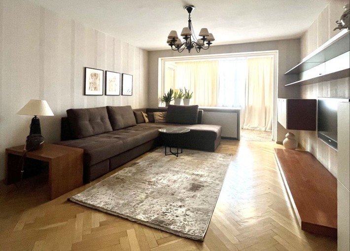 Продаж двокімнатноі квартири Дарницький бульвар 1,Торг! - фото 1