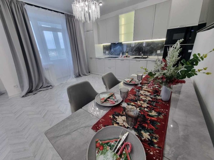 Продаж  стильної трикімнатної квартири в Академічному! - фото 1