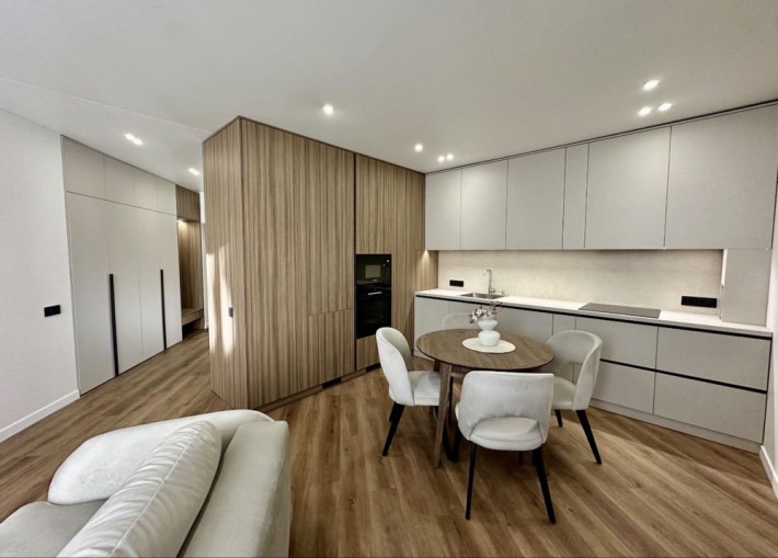 Продаж квартири в новобудові, район вул.Героїв Майдану - фото 1