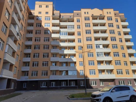 Продаж 3х к. кв. на четвертому поверсі. ЖК Захісник. Бориспільська 19 Київ