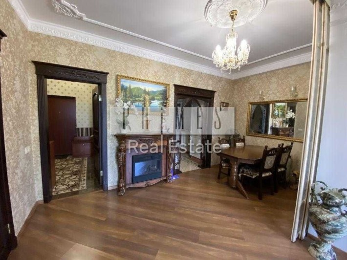 Продаж 2к квартири, ЖК Британський квартал, вул. Дмитра Луценка, 10 - фото 1