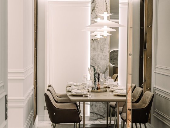 Продаж 4 кімнатної квартири VIP класу в Ужгороді Ужгород