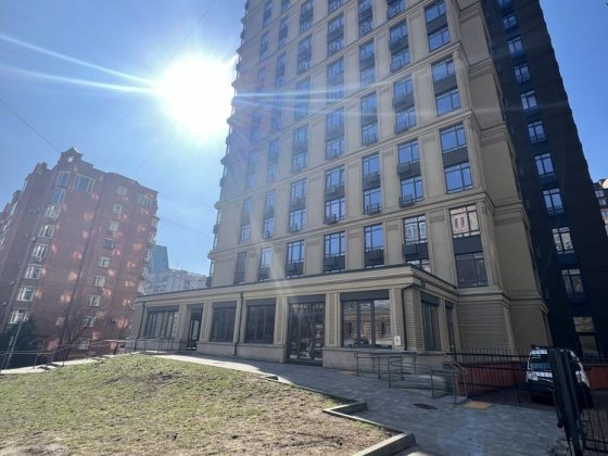 Центр, 3-кімн. квартира в ЖК Камертон. Річкова. Дмитрівська. Киев