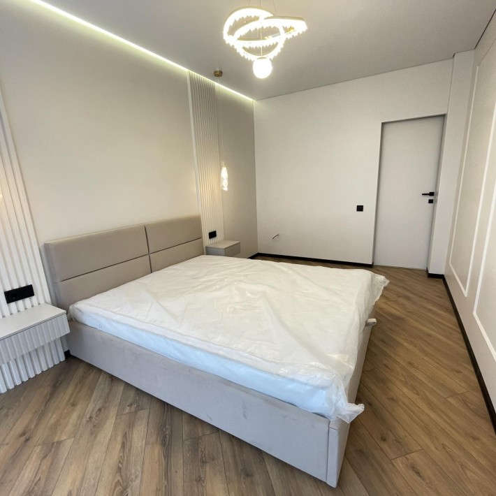 Продається 2 кімн. Кв. ЖК Б-4 - фото 1