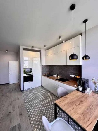 Продається неймовірна затишна 3квартира в історичному центрі Києва  ЖК бізнес класу Henessy House - фото 1