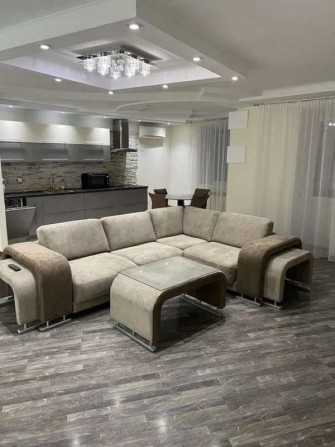 Продається 3-кімнатна квартира з ремонтом біля метро «Позняки» - фото 1