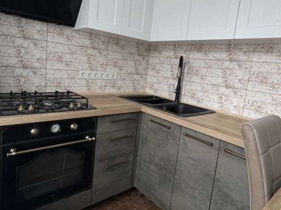 Продаж 2-к квартири вул. Академіка Шалімова 8 Київ