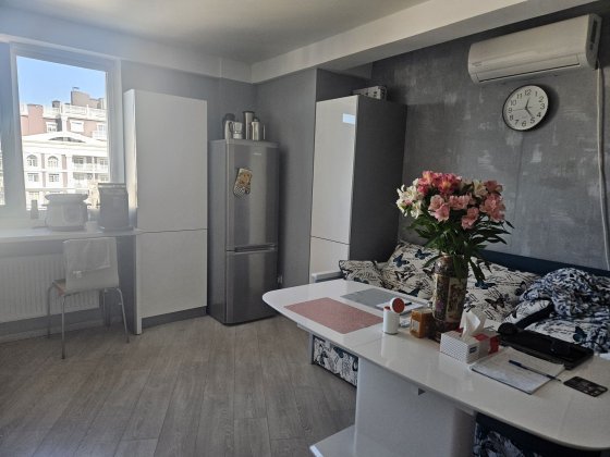 Продаж 2 кімнатна квартира вул.Максимовича,9 евроремонт Київ