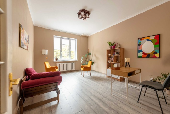 Продаж 3к  квартири 117 кв.м, вул. Князів Острозьких 46/2. Печерськ - фото 1