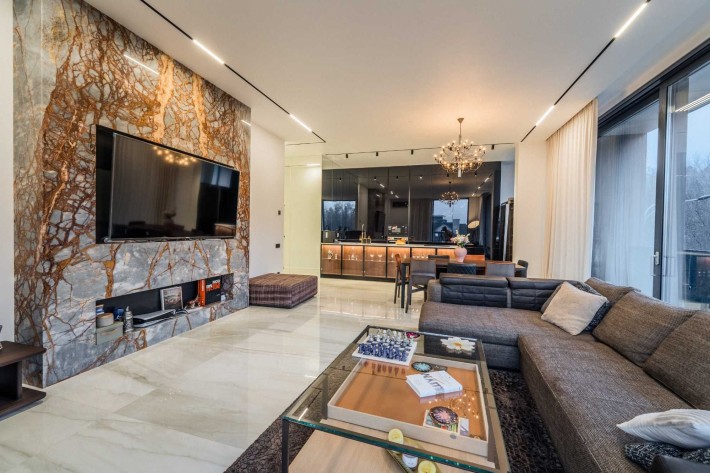 Продам(200м2)з новим ремонтом,терасою та видом Ботсад. Клубний будинок - фото 1