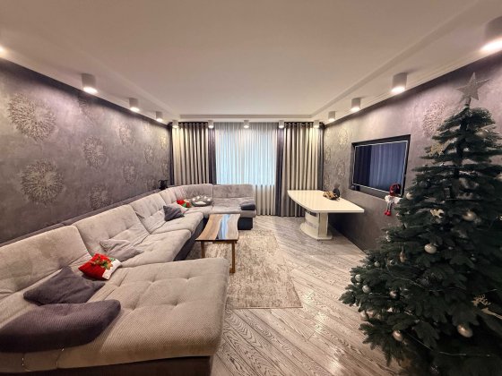 Продаж дворівневого пентхауса , вул. Героїв Майдану . Без комісії  . Чернівці