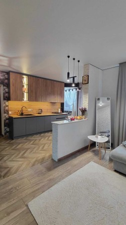 Продам 2 кімнатну дворівневу квартиру 0216 - фото 1